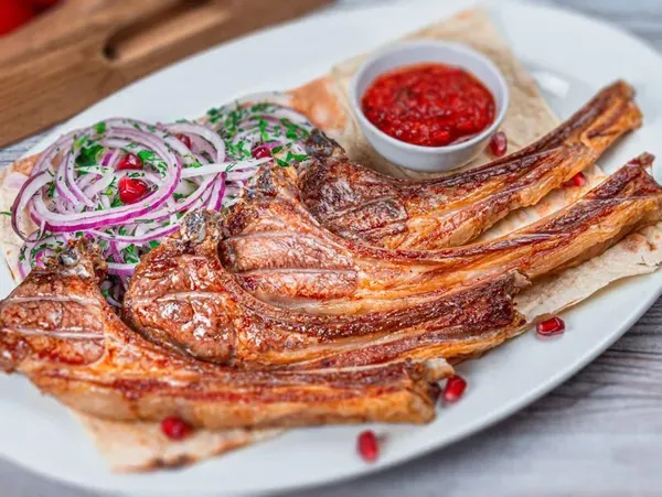 Шашлык из баранины (Корейка) — доставка по Москве, ВСТРЕЧА ШАШЛЫКИ